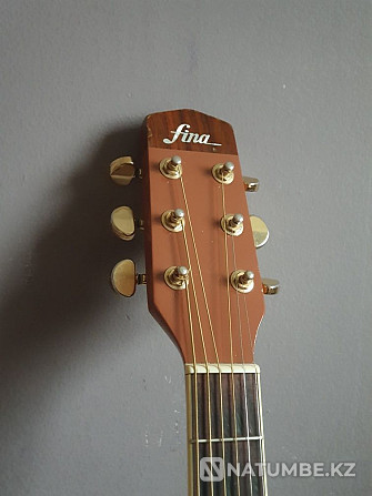 Selling solid acoustic guitar Almaty - photo 3