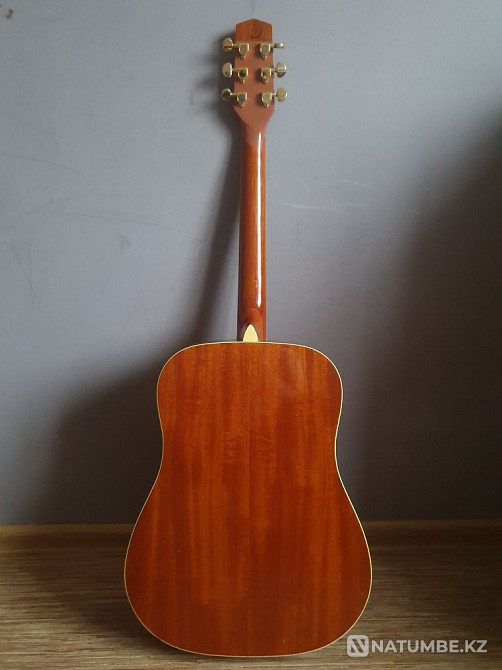 Selling solid acoustic guitar Almaty - photo 4