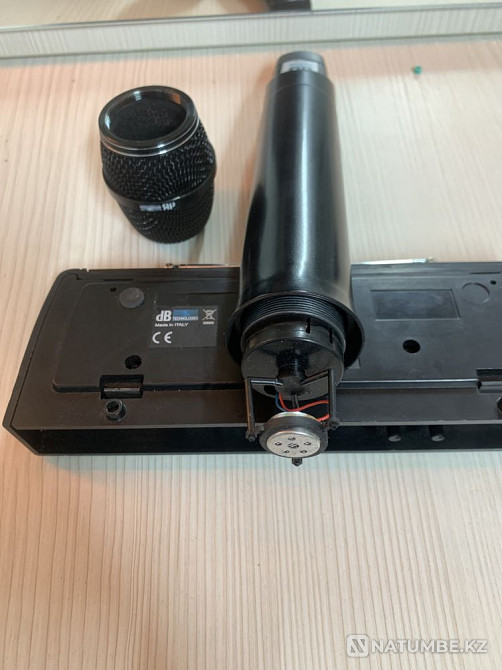Продам беспроводные микрофоны Sennheiser;Akg;DB tehnologies;Shure sm58 Алматы - изображение 7