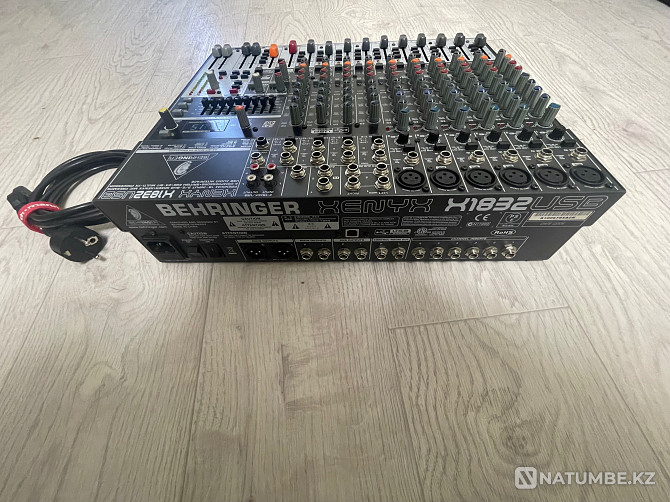 Behringer Xenyx X1832USB араластырғыш консолі  Алматы - изображение 2