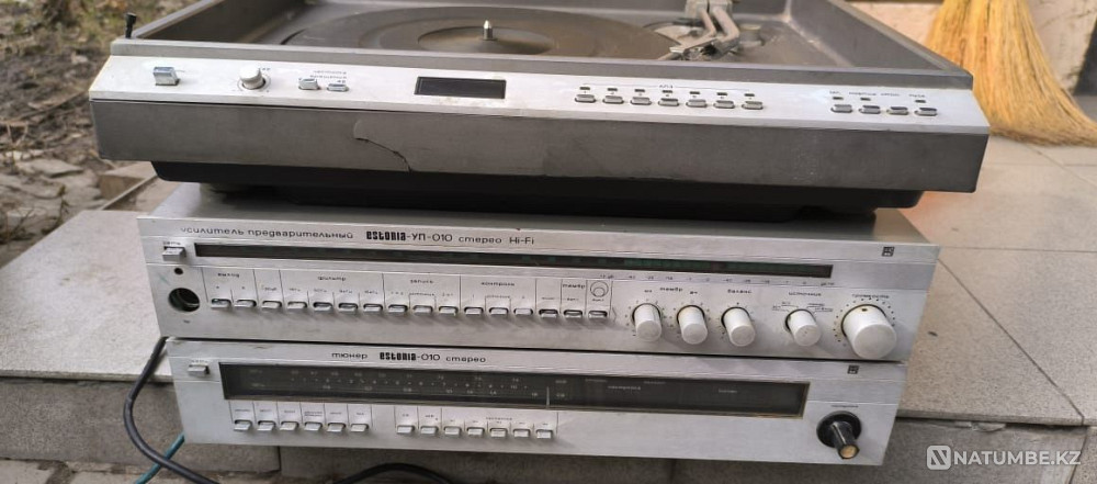 Estonia speakers with amplifier and radio Almaty - photo 1