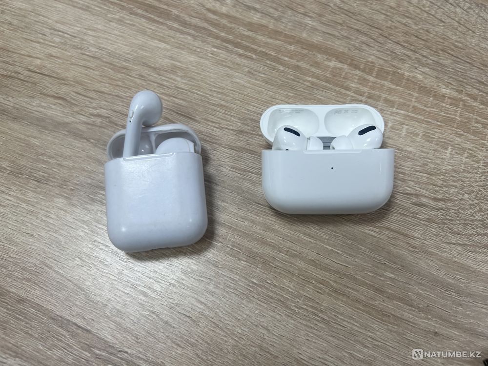 Selling 2 headphones for 5000 tenge Almaty - photo 1