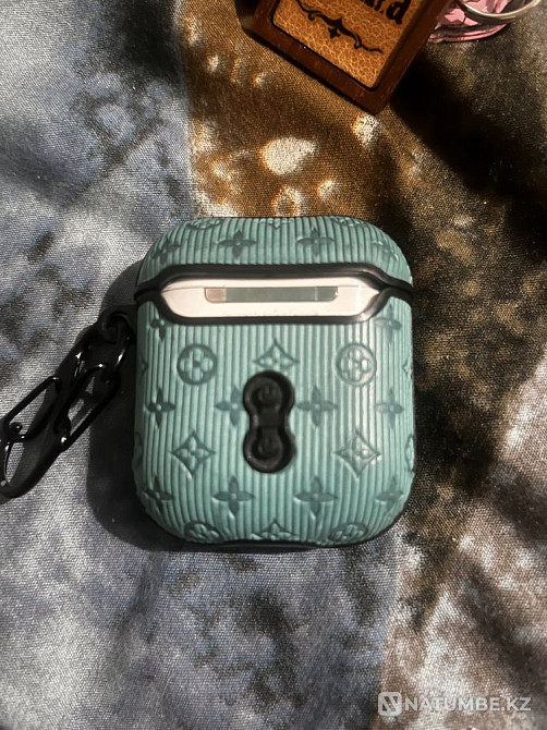 Продам наушники airpods 2 Алматы - изображение 3