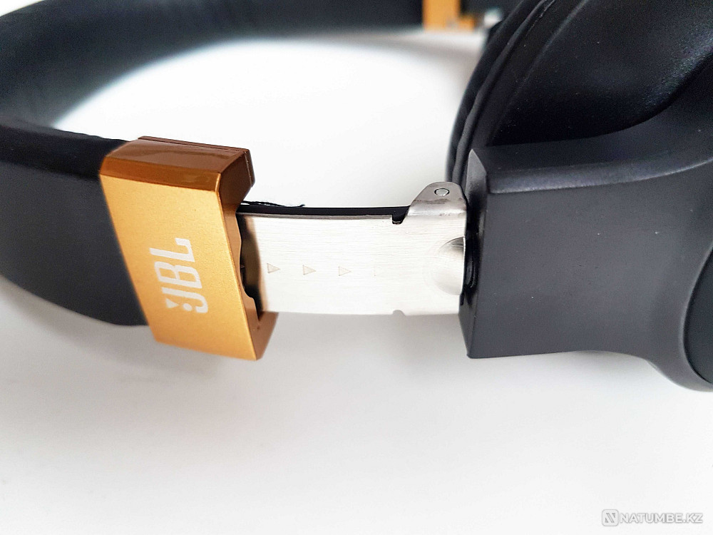 Беспроводные накладные наушники JBL E55BT Алматы - изображение 7
