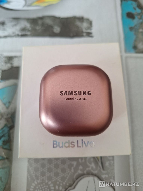 Продам наушники Samsung Galaxy Buds Live Алматы - изображение 4