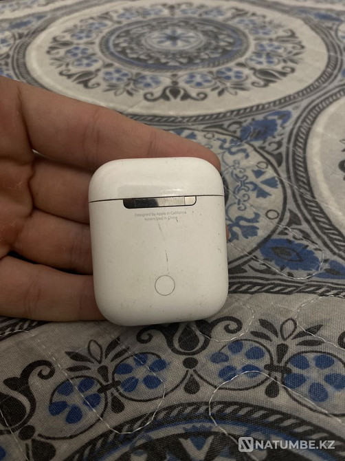 Airpods 1 оригинал Алматы - изображение 3