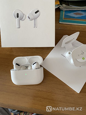 Наушники AirPods Pro оригинальные в неплохом состоянии Алматы - изображение 1