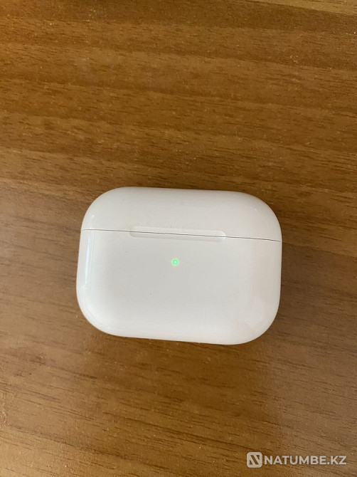 Наушники AirPods Pro оригинальные в неплохом состоянии Алматы - изображение 2