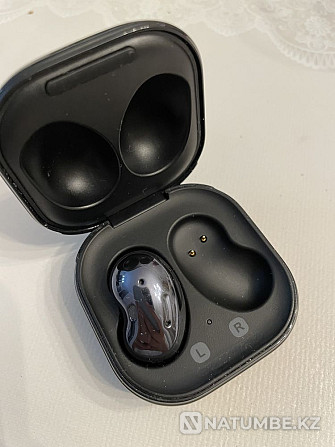 Headphones samsung galaxy buds live Almaty - photo 1