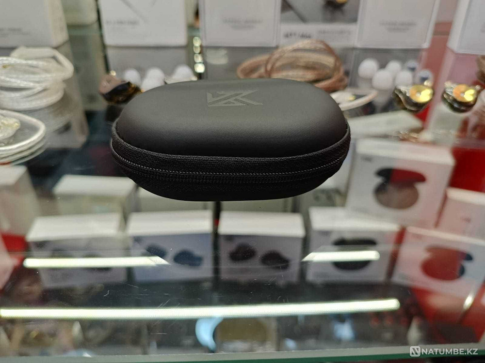 Чехол KZ для наушников (полиуретан) Алматы - изображение 2