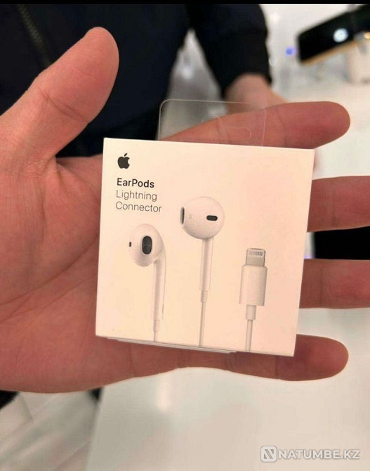 Apple EarPods Original headphones original Almaty - photo 1