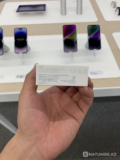 Apple EarPods Original headphones original Almaty - photo 3