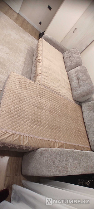 Продам дивандек велюровый красивый; с тормозами Алматы - изображение 2