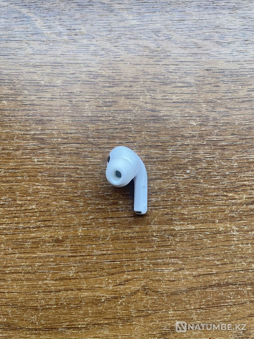 Левый наушник airpods pro / левый наушник от air pods pro Алматы - изображение 3