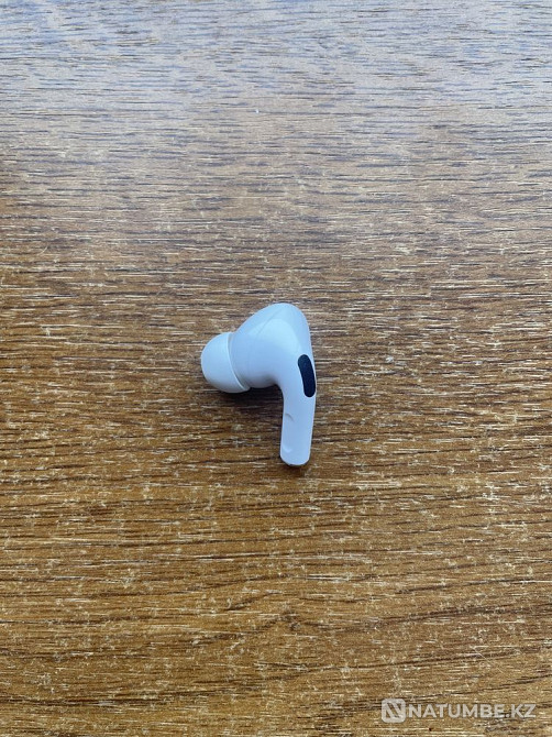 Левый наушник airpods pro / левый наушник от air pods pro Алматы - изображение 2