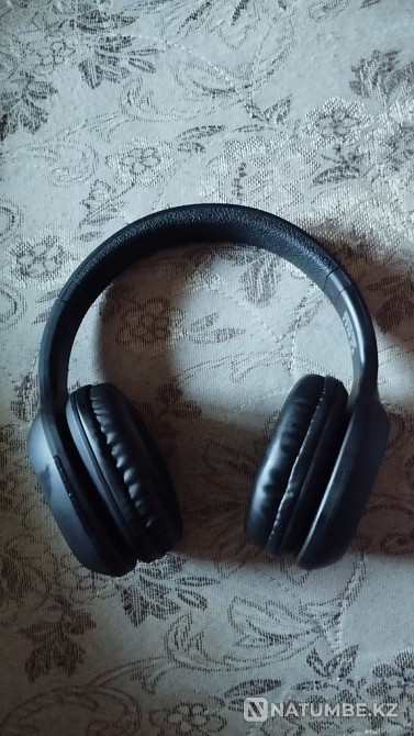 Наушник celebrat A-18 Алматы - изображение 1