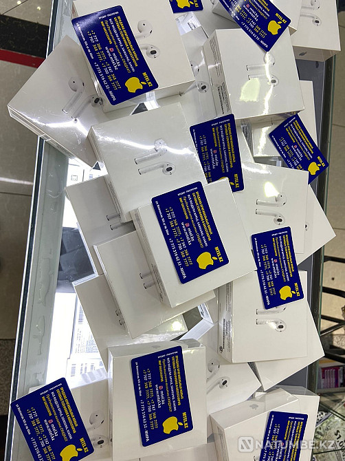 Apple Airpods Max жарнамасы Airpods 2 Airpods Pro 2 Airpods 3 airpods 2  Алматы - изображение 1