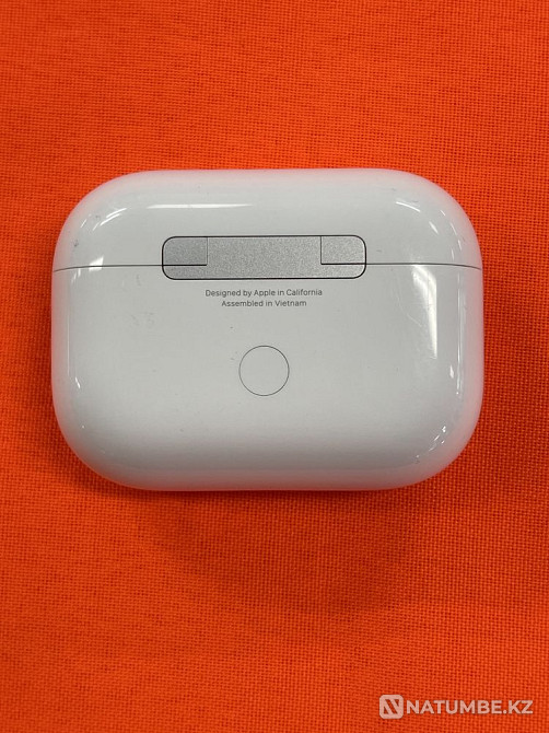 Airpods 2 Pro түпнұсқалық корпусы  Алматы - изображение 1