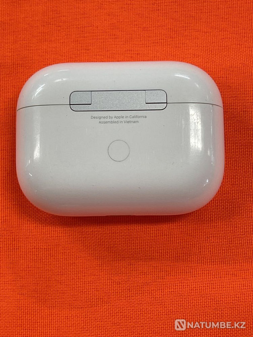 Кейс Airpods pro оригинал Алматы - изображение 1