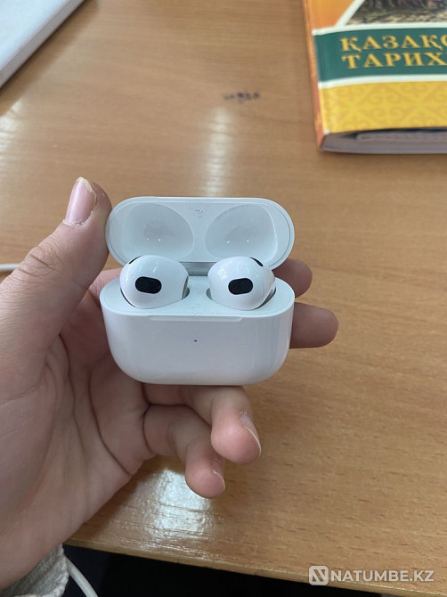 Продам эйрподс буу оригинал Алматы - изображение 3