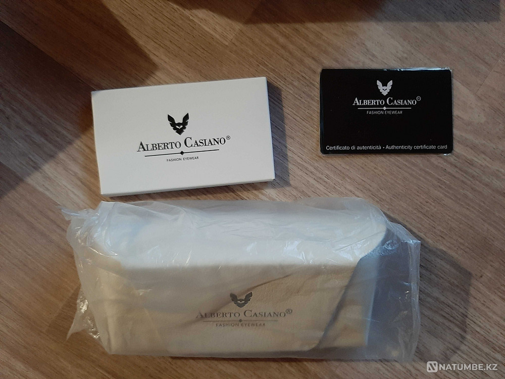 Крутой дизайнерский белый очешник от Alberto Casiono Алматы - изображение 5