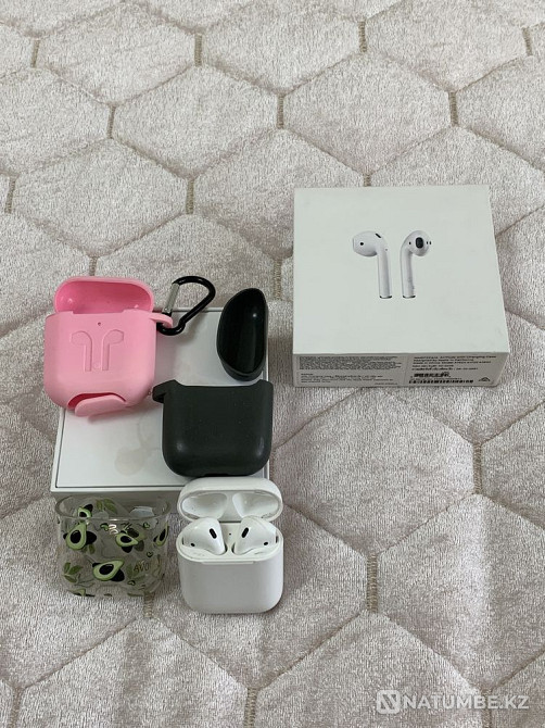 Недорого Airpods 1 поколение оригинальные Алматы - изображение 1
