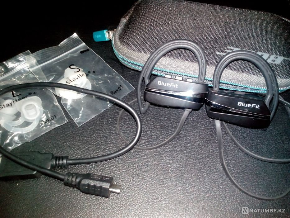 Bluetooth fitness headphones BlueFit Almaty - photo 2