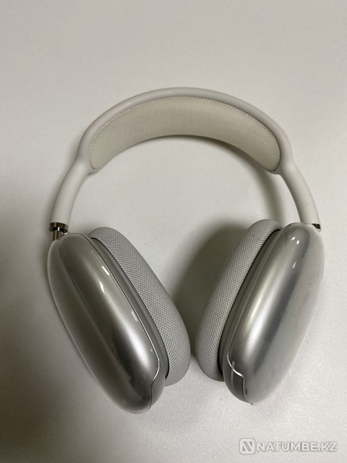 Air Pods Max в хорошем состояний Алматы - изображение 3