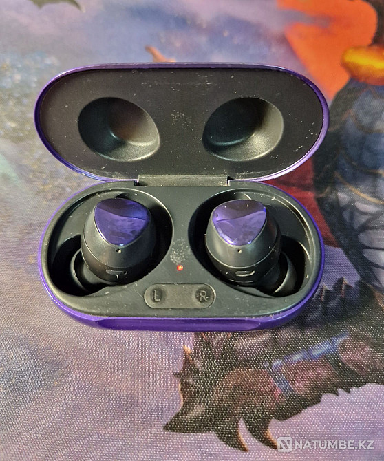 Наушники Samsung galaxy buds+ bts edition Алматы - изображение 2