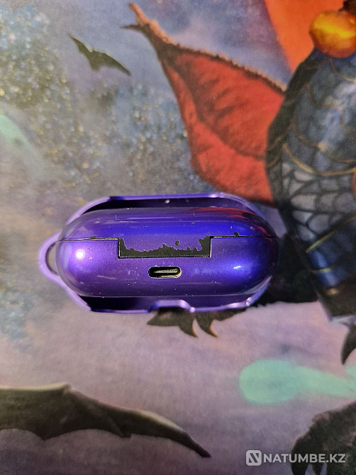 Наушники Samsung galaxy buds+ bts edition Алматы - изображение 7