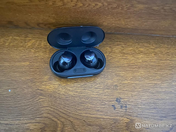 Сымсыз құлаққап samsung galaxy buds +  Алматы - изображение 1