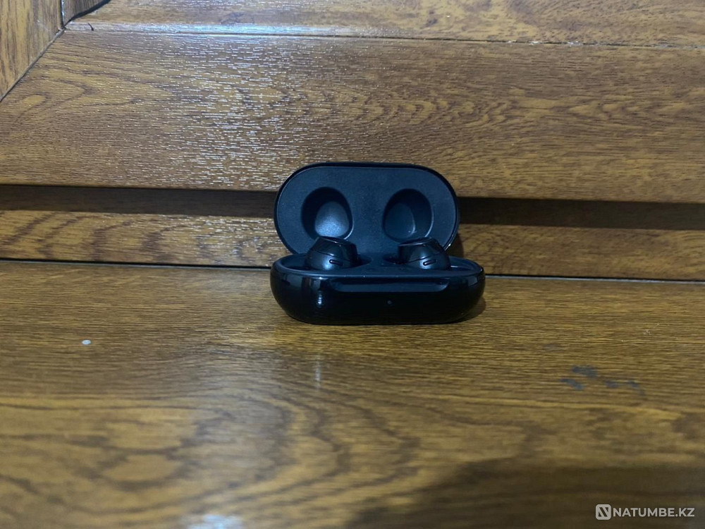 Wireless headphones samsung galaxy buds + Almaty - photo 3