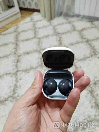 Наушники Samsung galaxy buds Алматы - изображение 3