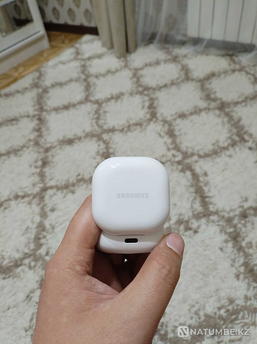 Headphones Samsung galaxy buds Almaty - photo 2