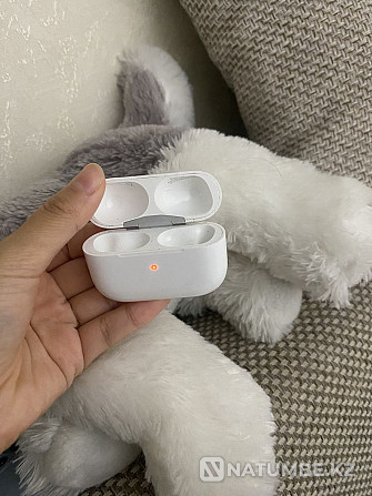 Оригинал кейс AirPods Pro Алматы - изображение 1