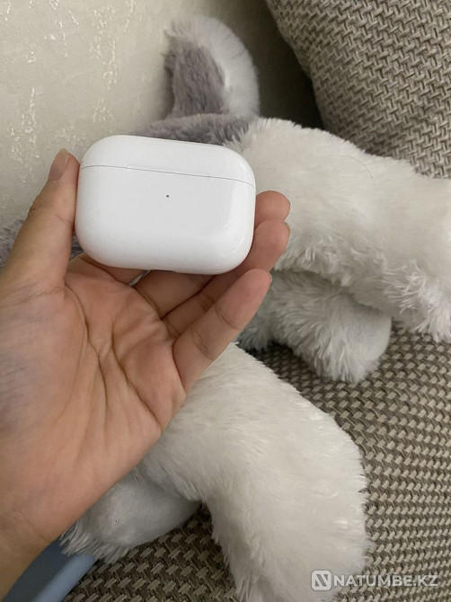 Оригинал кейс AirPods Pro Алматы - изображение 2