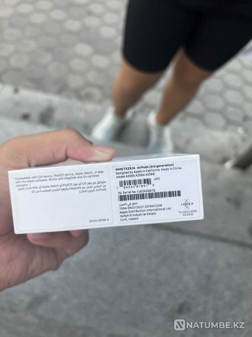 Airpods 3; one earphone is missing Almaty - photo 3