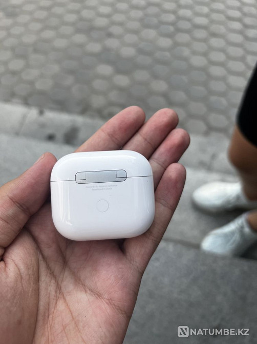 Airpods 3; one earphone is missing Almaty - photo 5