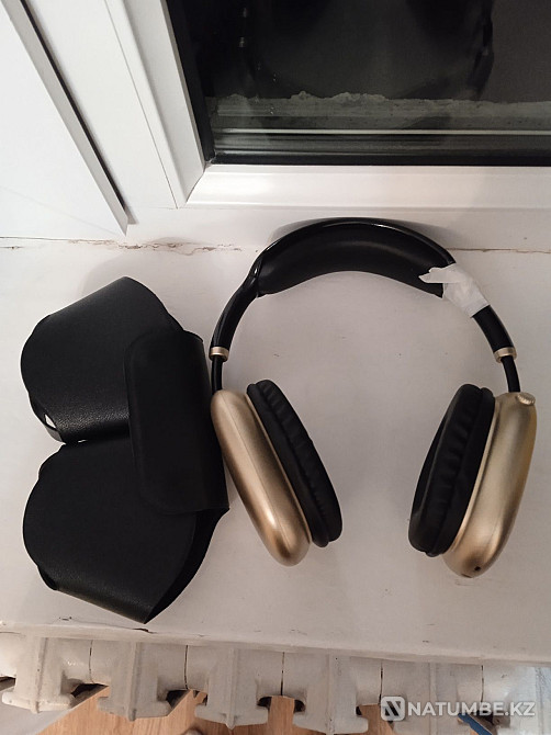 Наушники с чехлом и зарядкой Алматы - изображение 1