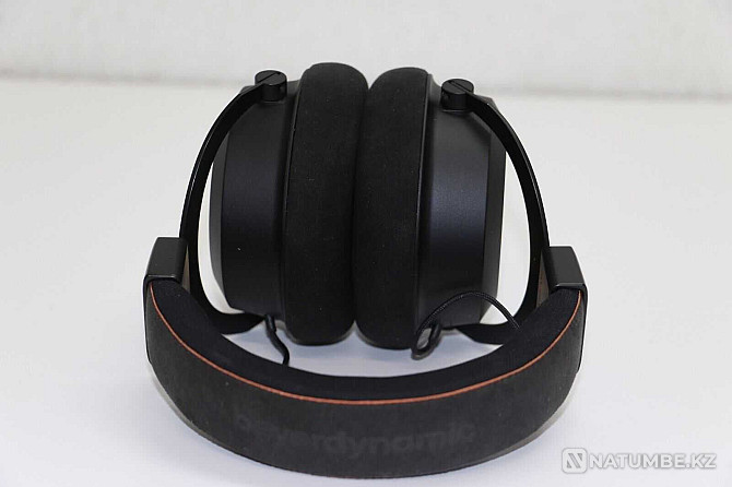 Top class Bluetooth headphones Beyerdynamic Amiron Wireless Copper Almaty - photo 5