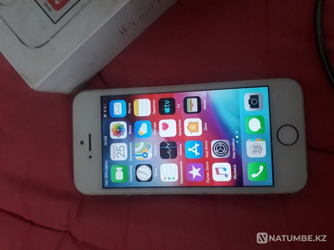 Selling iPhone 5s 16 GB Almaty - photo 2