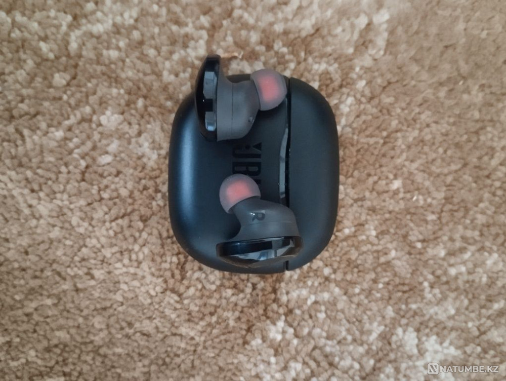 TWS 120 наушник продается срочно Алматы - изображение 1