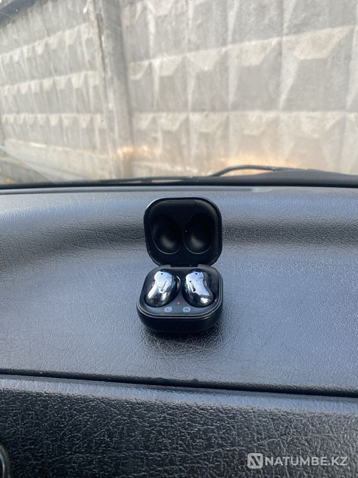 samsung galaxy bads live Almaty - photo 1