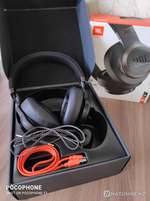 JBL LIVE 650BTNC ANC Active Noise Canceling Headphones Almaty - photo 2