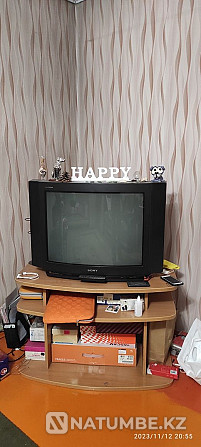 TV with stand for sale Batys Qazaqstan Oblysy - photo 1