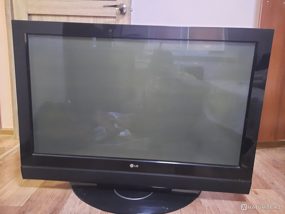 Телевизор LG Карагандинская область - изображение 1