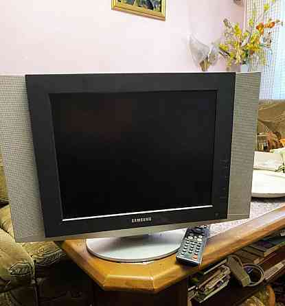 TV 38 см. Samsung led плоский с пультом и крепление на стену. Кызылординская область