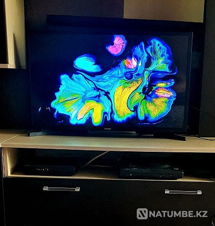 Телевизор 2018года оригинал Samsung 80cm smart YouTube Кызылординская область - изображение 5
