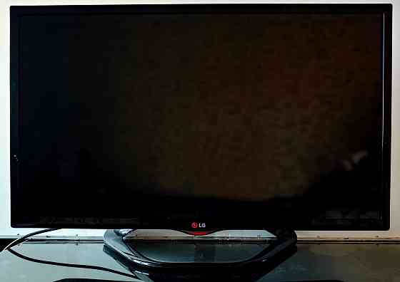 Продам Smart TV/Смарт телевизор LG диагональю 82 см  Солтүстік Қазақстан облысы 