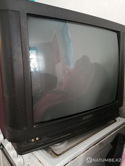 Жұмыс істеп тұрған Samsung теледидары  Есіл  - изображение 1